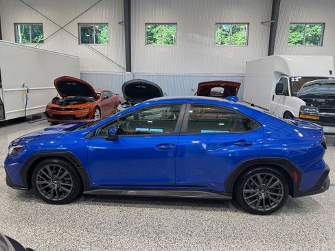 Used 2022 Subaru WRX GT AWD/4WD image 10
