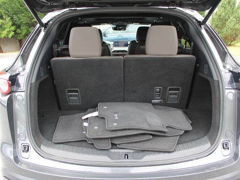 Used 2023 MAZDA CX-9 Signature AWD/4WD image 32