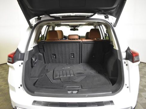 Certified 2025 Nissan Rogue Platinum AWD/4WD image 33
