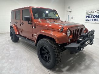 Used 2014 Jeep Wrangler Unlimited Sahara w/ Connectivity Group video 2