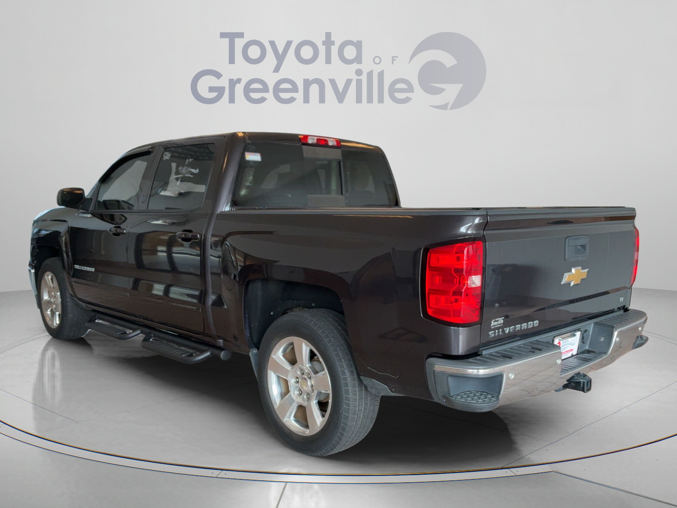 Used 2015 Chevrolet Silverado 1500 LT w/ LT Convenience Package RWD image 4