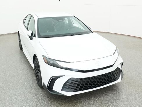 New 2026 Toyota Camry SE FWD image 14