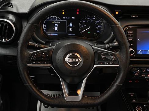 Used 2024 Nissan Kicks SR w/ SR Premium Package FWD image 14