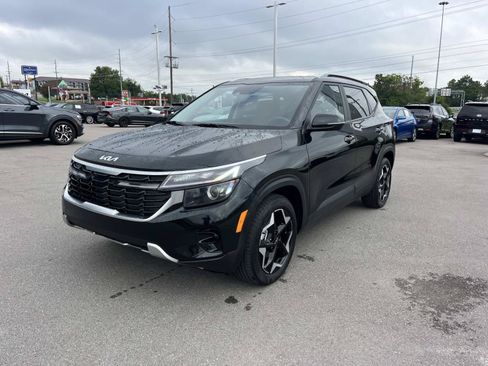 Used 2025 Kia Seltos S FWD image 7