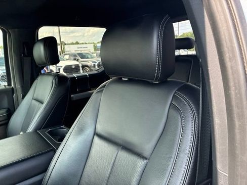 Used 2020 Ford F150 Lariat w/ Equipment Group 502A Luxury AWD/4WD image 6
