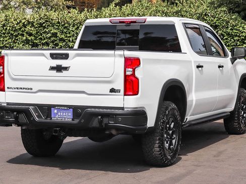 Used 2024 Chevrolet Silverado 1500 ZR2 w/ ZR2 Bison Edition AWD/4WD image 7