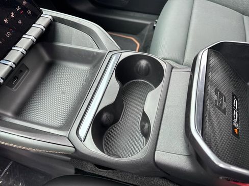 New 2026 GMC Terrain AT4 image 17