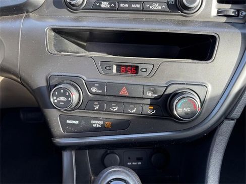 Used 2013 Kia Optima LX image 13