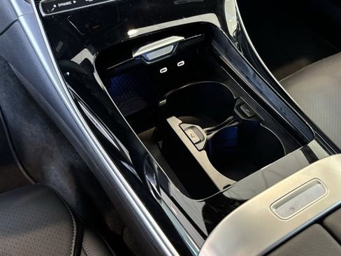 Certified 2025 Mercedes-Benz C 300 Sedan image 25