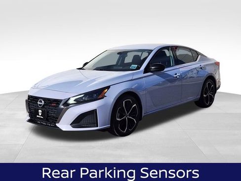 Used 2023 Nissan Altima 2.5 SR image 5
