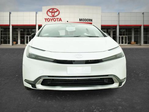 New 2026 Toyota Prius Plug-In Hybrid image 15
