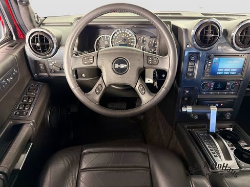 Used 2005 HUMMER H2 SUT w/ Preferred Equipment Group AWD/4WD image 27