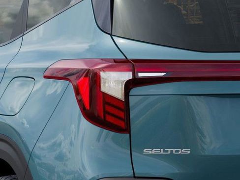 New 2026 Kia Seltos S image 11