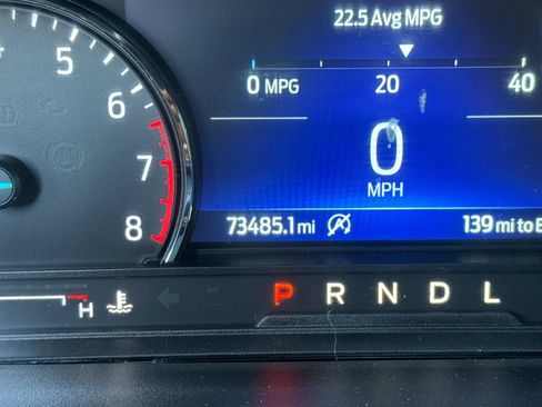 Used 2021 Ford Explorer XLT RWD image 34