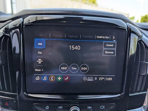 Used 2023 Chevrolet Traverse LT AWD/4WD image 20
