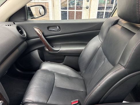 Used 2011 Nissan Maxima 3.5 SV w/ Premium Pkg FWD image 21