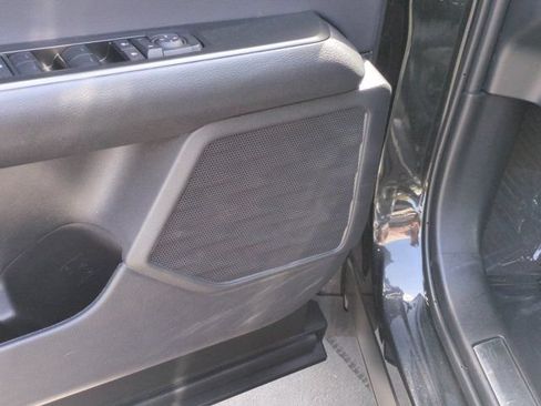 Used 2025 Lexus UX 300h FWD w/ Accessory Package (Z2) image 16