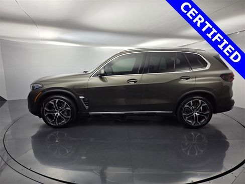 Certified 2026 BMW X5 xDrive50e image 6