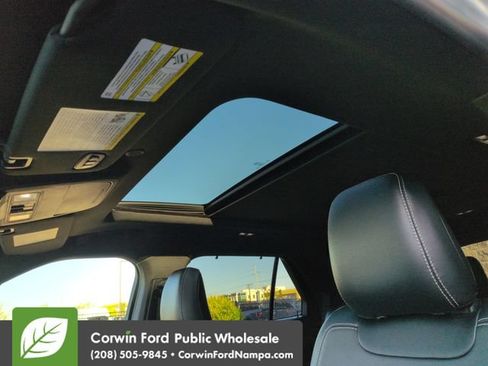 Used 2020 Ford Explorer ST w/ Premium Technology Package AWD/4WD image 22