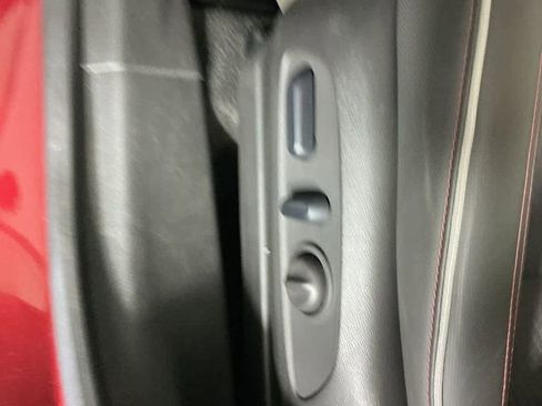 Used 2023 Chevrolet TrailBlazer RS w/ Convenience Package image 12