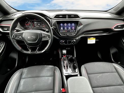 Used 2023 Chevrolet TrailBlazer RS w/ Convenience Package image 7