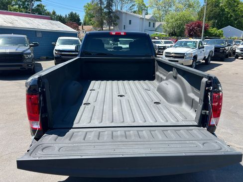 Used 2014 RAM 3500 Tradesman w/ Chrome Appearance Group AWD/4WD image 21