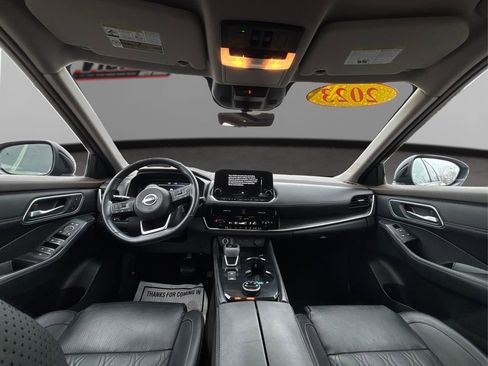 Used 2023 Nissan Rogue Platinum w/ Platinum Premium Package image 29