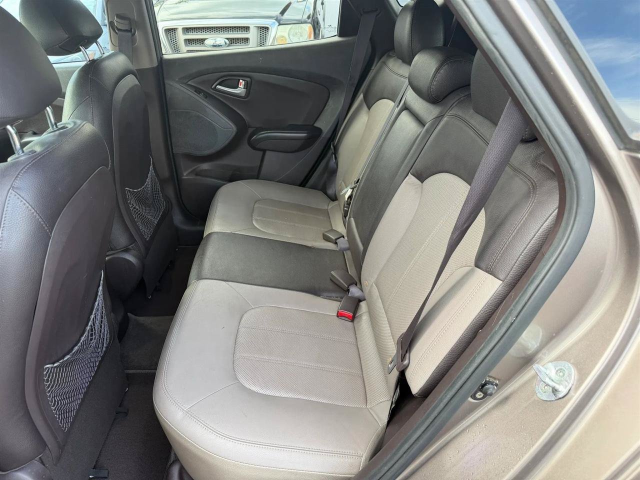 Used 2013 Hyundai Tucson Limited FWD image 27