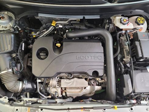 Used 2023 Chevrolet Equinox LT AWD/4WD image 30