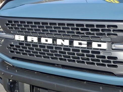 Used 2021 Ford Bronco Badlands image 29