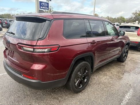 Used 2024 Jeep Grand Cherokee L Altitude image 3