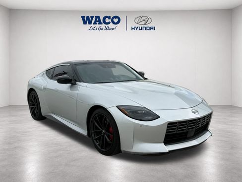 Used 2024 Nissan Z Performance w/ Floor Mat Package RWD image 1