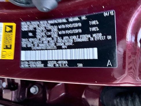 Used 2015 Toyota Highlander Limited image 36