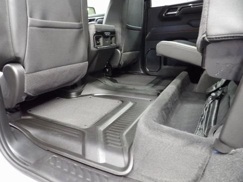 Used 2025 GMC Sierra 1500 AT4 w/ Technology Package image 54