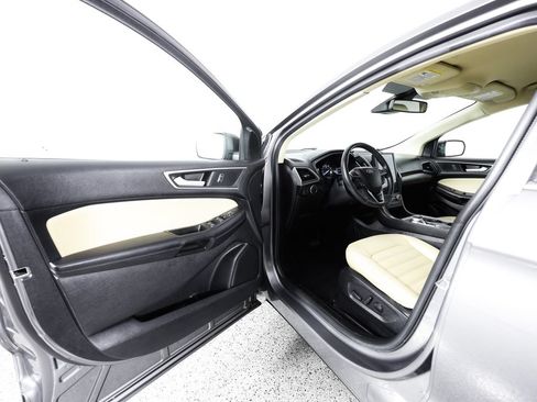 Used 2022 Ford Edge SEL AWD/4WD image 21