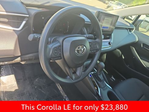 Used 2026 Toyota Corolla LE FWD image 21