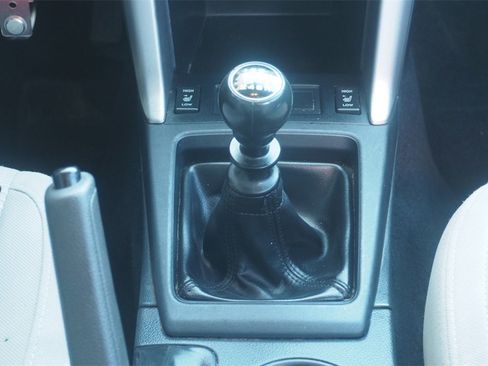 Used 2016 Subaru Forester 2.5i Premium image 22