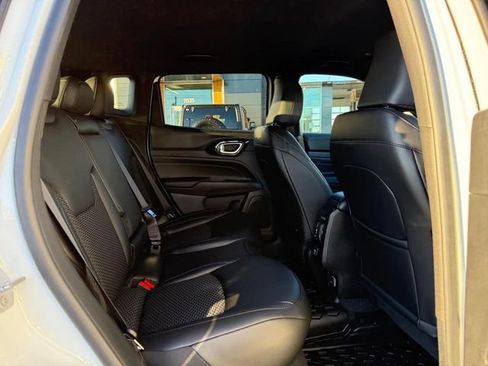 New 2026 Jeep Compass Latitude AWD/4WD image 4