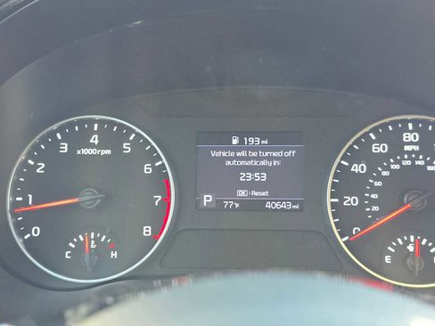 Used 2023 Kia Seltos S w/ Navigation Package image 25