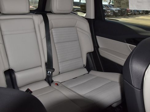 New 2026 Lincoln Nautilus Reserve image 21