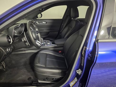 Used 2022 Alfa Romeo Giulia Sprint RWD image 8