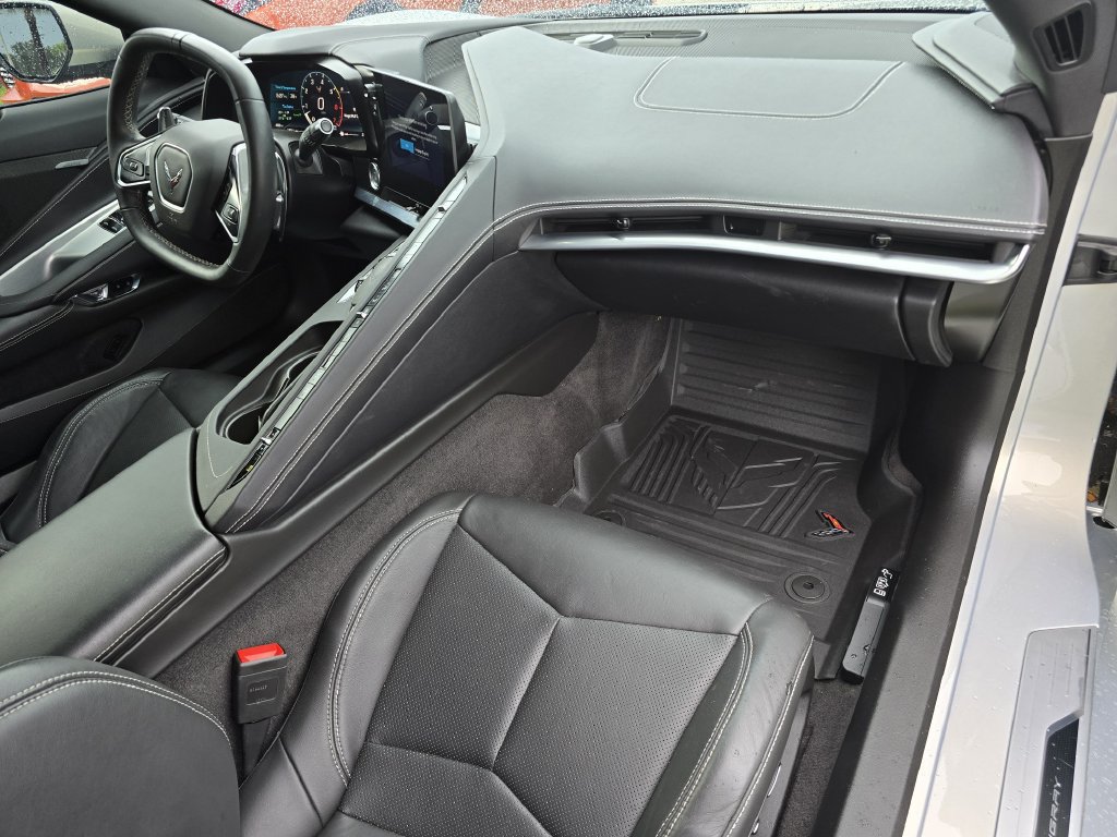 Certified 2024 Chevrolet Corvette Stingray Coupe RWD image 15