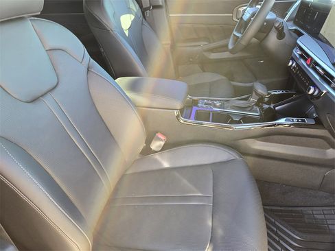 New 2026 Kia Sorento SX image 10
