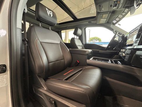 New 2026 Ford F250 Lariat w/ Black Appearance Package AWD/4WD image 30
