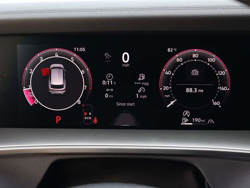 Used 2026 Volkswagen Tiguan SE R-Line image 12