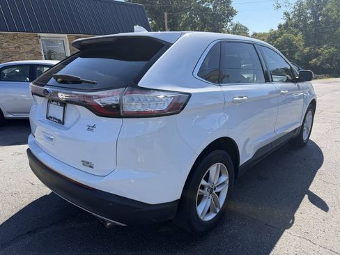 Used 2017 Ford Edge SEL w/ Equipment Group 201A AWD/4WD image 3