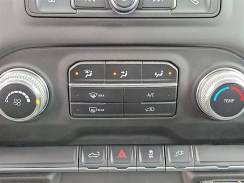 Used 2022 GMC Sierra 2500 Pro w/ Convenience Package image 29