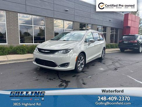 Certified 2020 Chrysler Pacifica Limited w/ Tire & Wheel Group FWD image 1