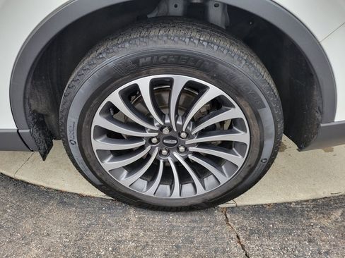 Certified 2023 Lincoln Aviator Reserve w/ Elements Package Plus image 15