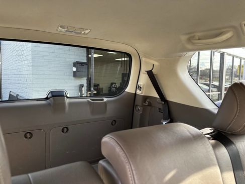 Used 2012 Lexus GX 460 image 12